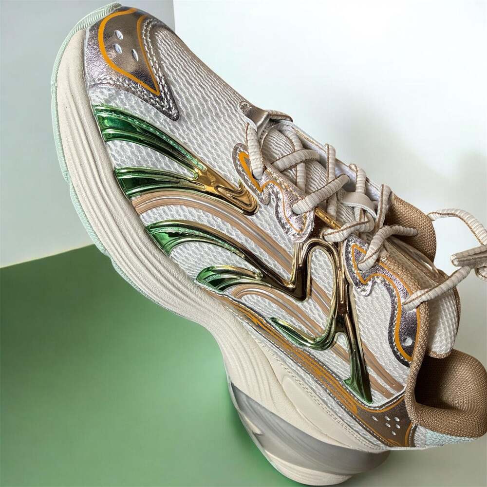 Puma Inverse Shimmer Sneakers Warm White/Archive Gold-Brand new-size 5.5 womens - Picture 3 of 7